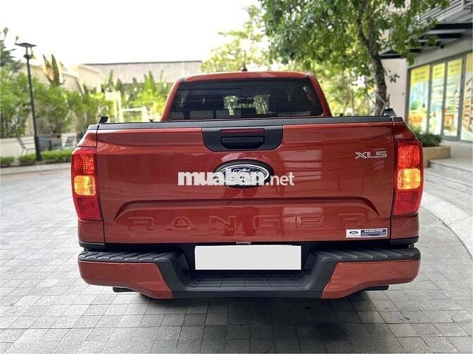 Cần bán Ford Ranger XLS 2.0L 4x2 AT lứơt 2023