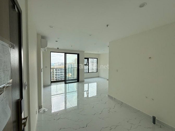 Ú OÀ!!!TÔI CẦN BÁN CĂN CHUNG CƯ MỚI MUA TẠI VIN Q9 ĐẸP KHÔNG TÌ VẾT Ạ