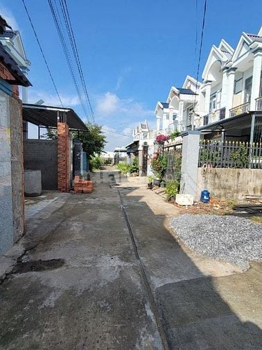 Chính chủ cần bán gấp trong tuần nền đất Tân Kim