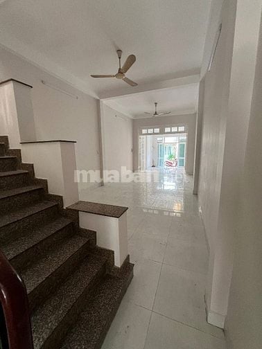 Bán nhà Liên Khu 16-18, Bình Tân cách Tên Lửa 300m, 4x25m, 3t, 6.8 tỷ