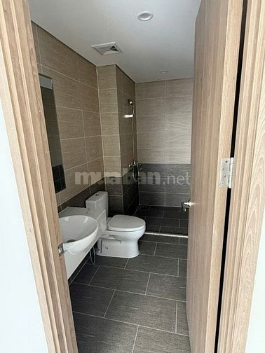Ú OÀ!!!TÔI CẦN BÁN CĂN CHUNG CƯ MỚI MUA TẠI VIN Q9 ĐẸP KHÔNG TÌ VẾT Ạ
