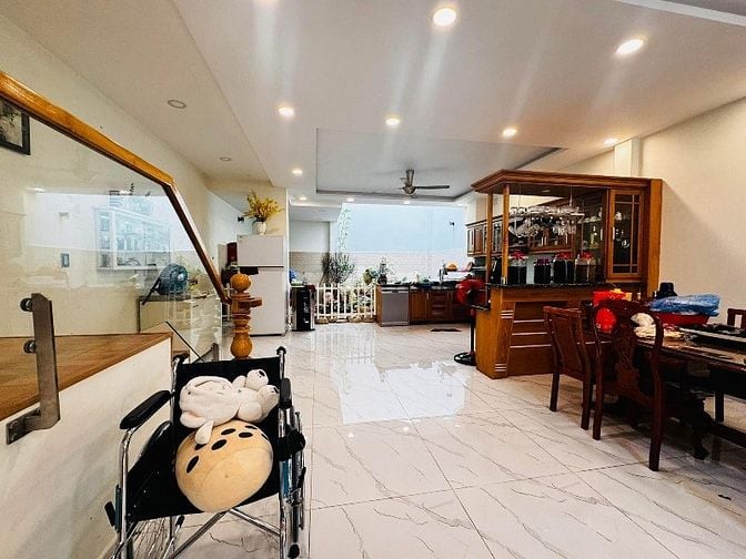 MẶT TIỀN BÀU CÁT 200m2( 7 x 28 ) Biệt thự 3 tầng giá tốt P14 Tân Bình
