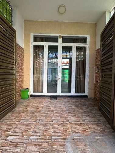 CHO THUÊ NNHÀ MT NGUYÊN CĂN. Dt : 4x20m. TRỆT 2 LẦU . 