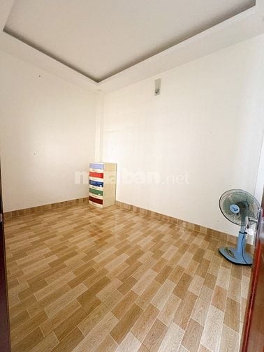CHO THUÊ NNHÀ MT NGUYÊN CĂN. Dt : 4x20m. TRỆT 2 LẦU . 