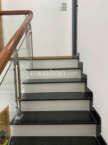 Bán nhà Thạnh Xuân 24, Khu Vip Gần Gò Vấp , Gía Cực Tốt.