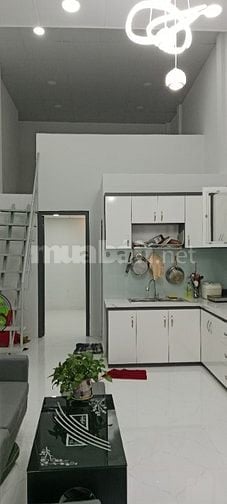 Nhà xe hơi đỗ cửa, 5x11m trệt 1 lửng 2 PN nhà mới đẹp