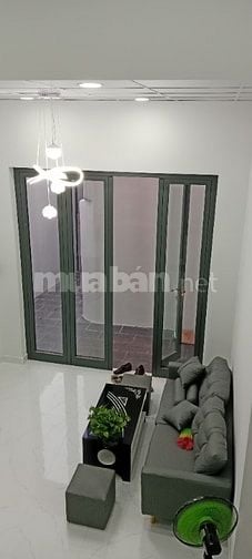 Nhà xe hơi đỗ cửa, 5x11m trệt 1 lửng 2 PN nhà mới đẹp