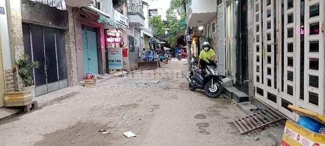 Nhà xe hơi đỗ cửa, 5x11m trệt 1 lửng 2 PN nhà mới đẹp