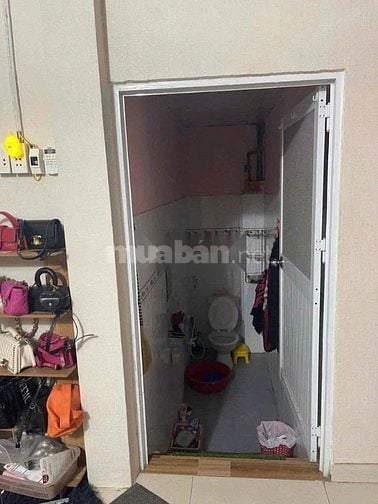 BÁN GẤP NHÀ 750TRIỆU SHR -ĐANG KD LƯỢNG KHÁCH ỔN-CHO THUÊ LẠI MB 6TR