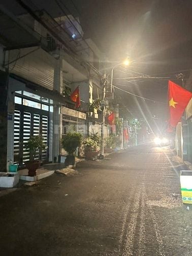 Bán nhà Nguyễn Văn Quá, Phường Đông Hưng Thuận, Quận 12, gần chợ Cầu 