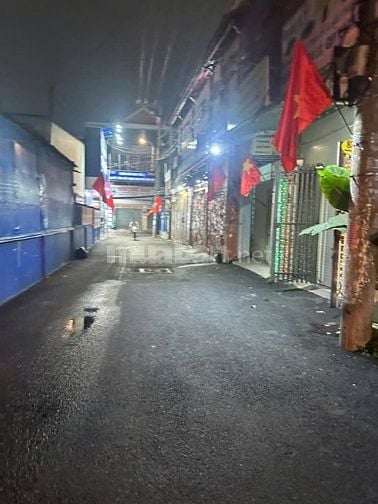 Bán nhà Nguyễn Văn Quá, Phường Đông Hưng Thuận, Quận 12, gần chợ Cầu 