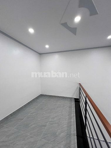 Bán nhà Sổ Hồng Riêng, đường 4m, Bà Điểm - Nguyễn Ảnh Thủ, Hóc Môn