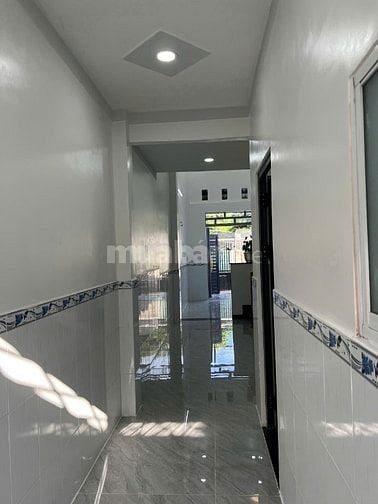 Bán nhà Sổ Hồng Riêng, đường 4m, Bà Điểm - Nguyễn Ảnh Thủ, Hóc Môn