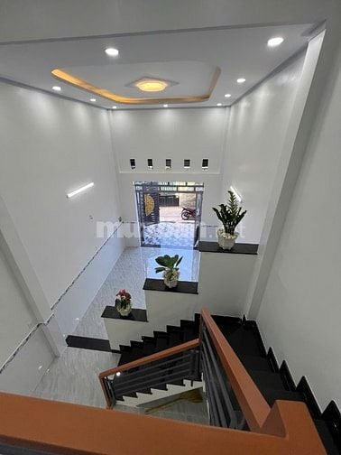 Bán nhà Sổ Hồng Riêng, đường 4m, Bà Điểm - Nguyễn Ảnh Thủ, Hóc Môn