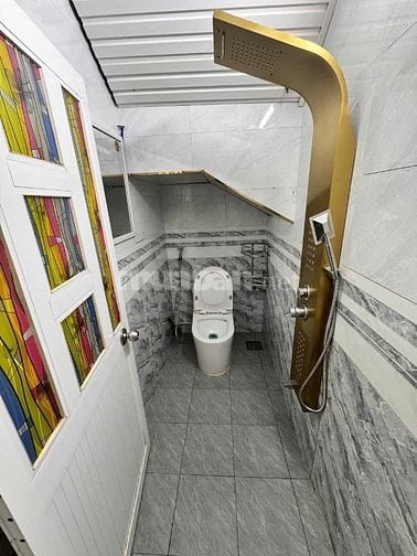 Nhà đẹp chính chủ cần bán gấp - vị trí đẹp