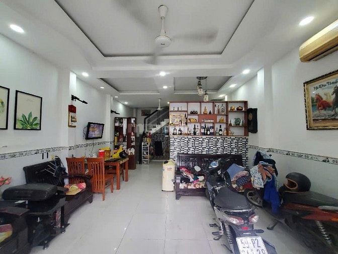 Ngộp NH xử lý bán gấp nhà 4lau,4PN,Lê Quang Định,Bình Thạnh,HXH,hơn 7t