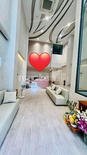 Bán toà nhà 9 tầng tại trung tâm quận 10 