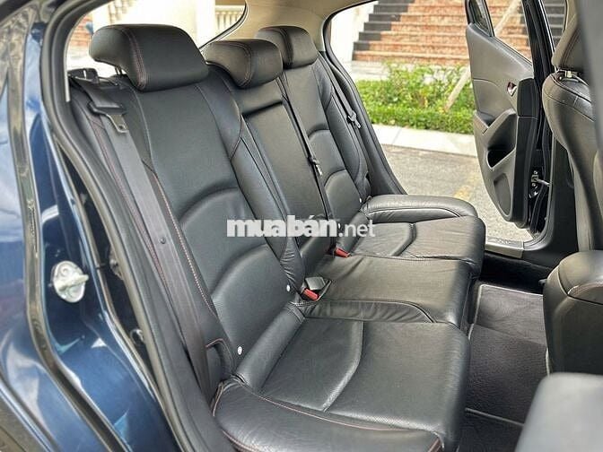 Mới về xe Mazda 3 2016 1.5 AT Hatchback siêu đẹp