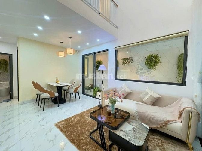 Nhà mê lửng đúc full nội thất Điện Biên Phủ, Thanh Khê, Đà Nẵng