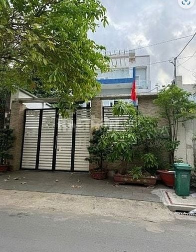Cần chuyển nhượng nhà mặt tiền đường Nguyễn Tuyển, Bình Trưng Tây