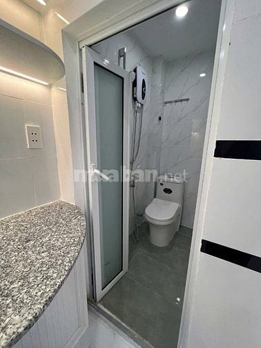 nhà ( Mới xây) Hẻm rộng 330/Âu Dương Lân P3 Q8. 2tỷ380.2lầu
