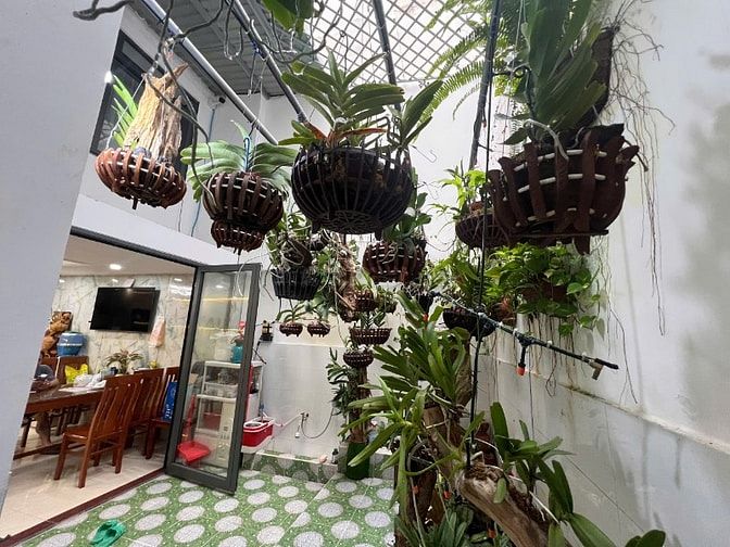 Bán nhà 4 tầng HXT Phạm Văn Bạch ngang 5m 110m2 tặng NT gần NH 13.3 tỷ