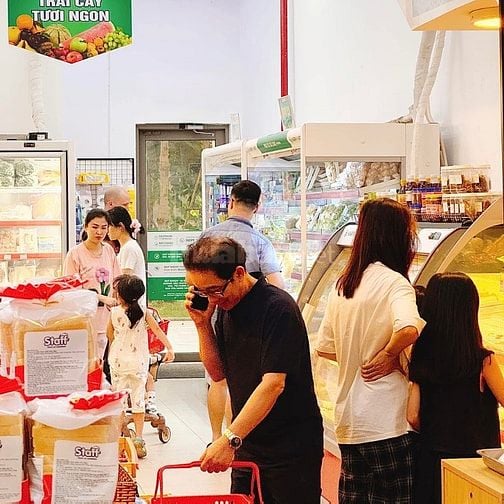 Siêu thị tiện lợi khai trương tuyển gấp NV LĐPT (ưu tiên trung tuổi)