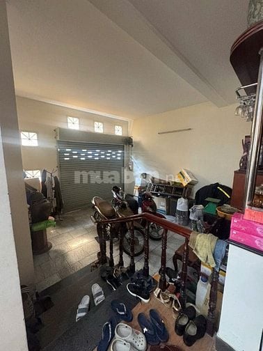 Cho thuê vila góc 3 MT đường Nguyễn Gia Trí (D2 củ ) P. 25,Bình Thạnh