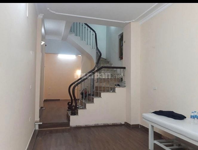 Bán nhà Nguyễn Thi Định ,Cầu Giây HN 42m c4 t giá 19 tỷ 