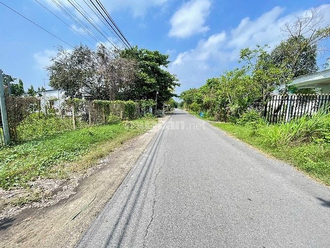 BÁN GẤP LÔ ĐẤT TÂN AN HỘI - 212m FULL THỔ CƯ - CHỈ 820 TRIỆU, CÁCH QL2