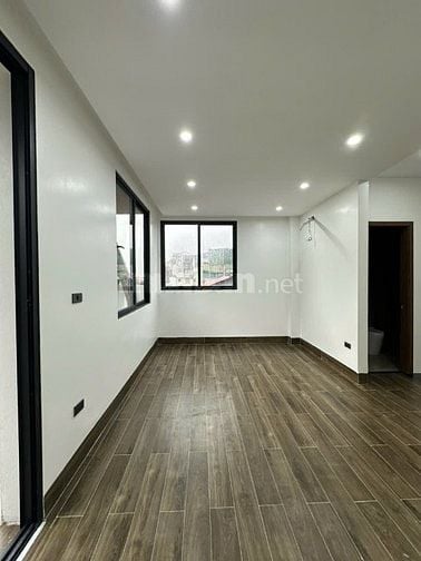 Bán nhà Phố Văn Cao 54m2-6T- thang máy- ngõ thông- 13.8 tỷ có TL