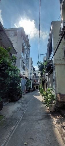 Bán gấp gía 8.9 tỷ, Hẻm công chức. Quận 10, 70m2