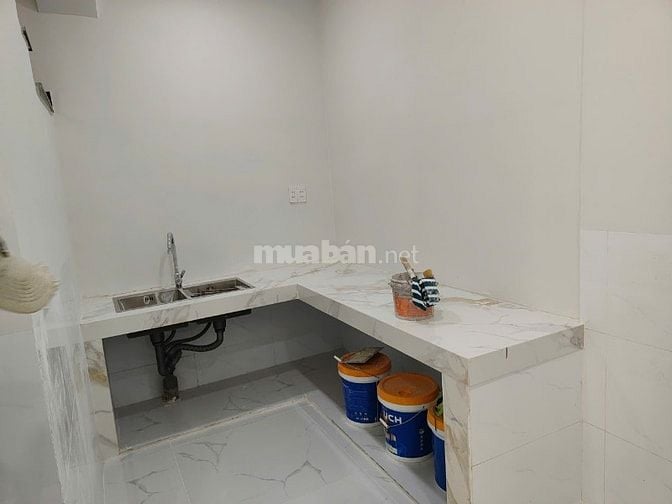Cần bán gấp nhà hẻm 123/ Đỗ Xuân Hợp , Phước Long B, Quận 9
