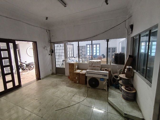 Cho thuê biệt thự đường xe công chợ cầu quận 12
