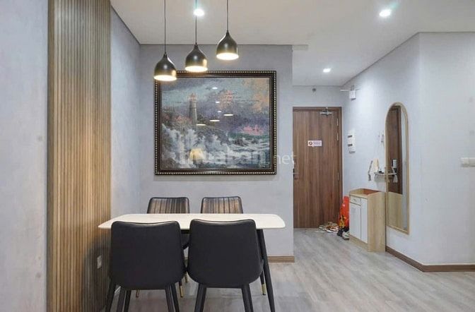 Sky Center, Phổ Quang, TB, 2PN rộng, 97m2, Căn góc,NTCC, 19tr/tháng.