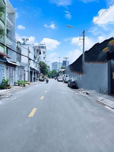 Cho thuê biệt thự đường xe công chợ cầu quận 12