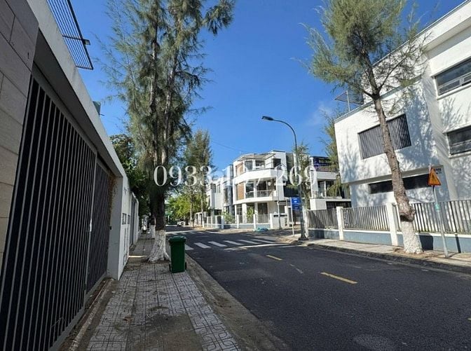 BÁN BIỆT THỰ SONG LẬP VỊ TRÍ ĐẸP, TÂY TỨ TRẠCH, KDT MỚI ĐÔNG TĂNG LONG