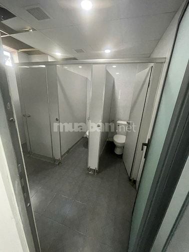 Cho thuê nhà nguyên căn phố Hậu Giang quận Tân Bình, 280 tr, 1200m2 