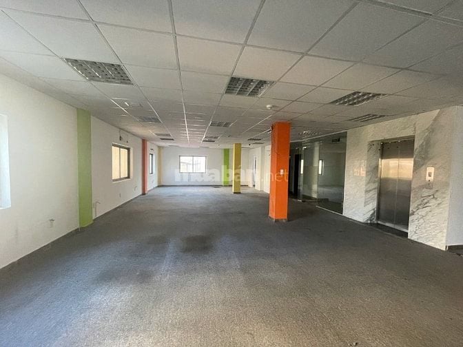Cho thuê nhà nguyên căn phố Hậu Giang quận Tân Bình, 280 tr, 1200m2 