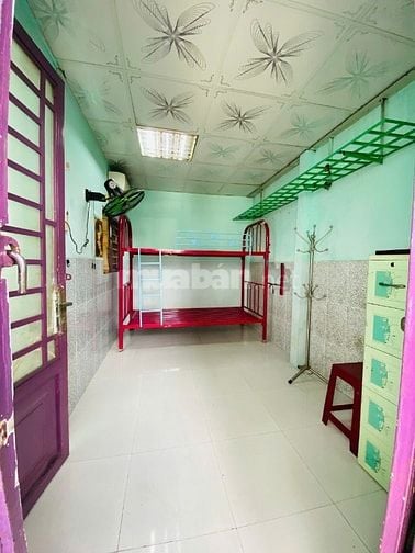 CHO THUÊ PHÒNG TRỌ 290/152A  LÝ THÁI TỔ, Q.3, CÓ MÁY LẠNH, GẦN NGÃ 7