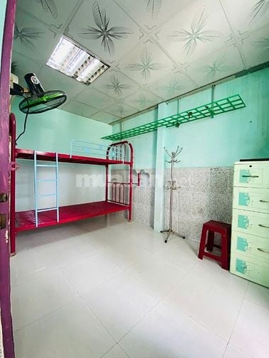 CHO THUÊ PHÒNG TRỌ 290/152A  LÝ THÁI TỔ, Q.3, CÓ MÁY LẠNH, GẦN NGÃ 7
