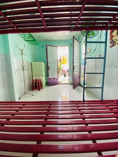 CHO THUÊ PHÒNG TRỌ 290/152A  LÝ THÁI TỔ, Q.3, CÓ MÁY LẠNH, GẦN NGÃ 7