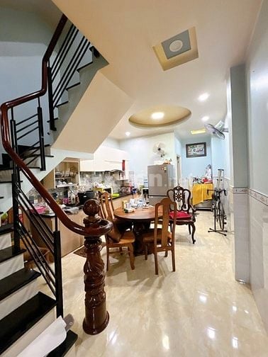 NHÀ ĐẸP 4 TẦNG KIÊN CỐ - NGAY LƯU HỮU PHƯỚC - QUẬN 8 - GIÁ 4,25 TỶ