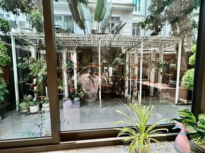 Tôi, chính chủ cần bán căn BT, Mp,Tô Ngọc Vân, Dt 250 m x 6 T, Mt 9 m.