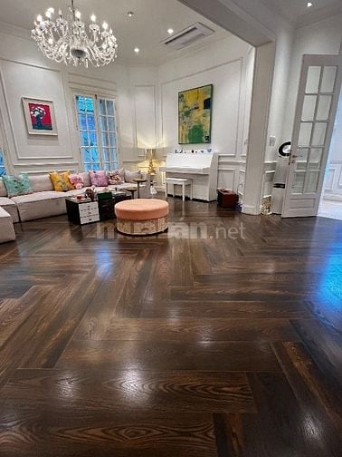 Tôi, chính chủ cần bán căn BT, Mp,Tô Ngọc Vân, Dt 250 m x 6 T, Mt 9 m.