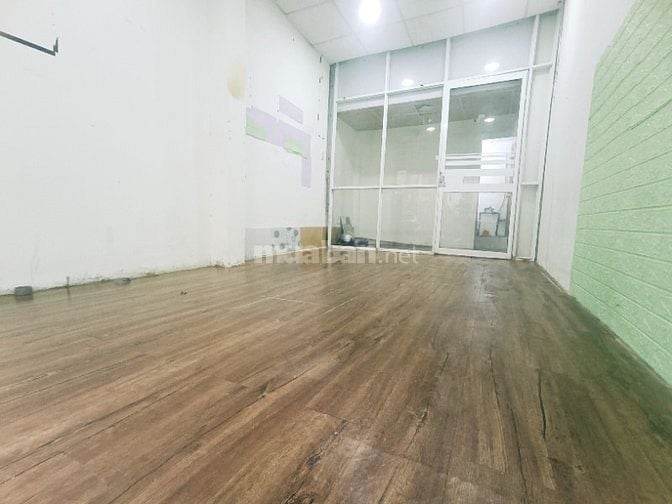Nhà thuê 1073/8 CMT8 ( Khu Village Cư Xá Tự Do ), P.7, Q.Tân Bình