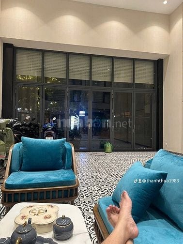 Bán nhà mặt tiền đường phan huy thực