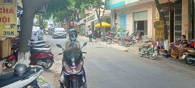 Mặt Bằng cho thuê: Đường Ngô Bệ, P.13, Q.Tân Bình 5x10m