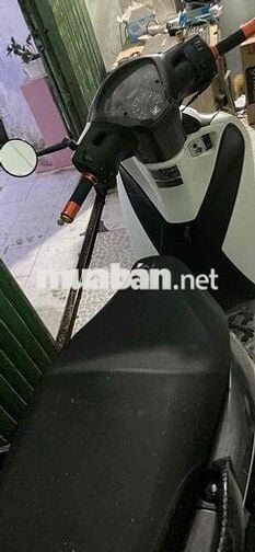 xe ít đi còn mới giấy tờ hợp lệ