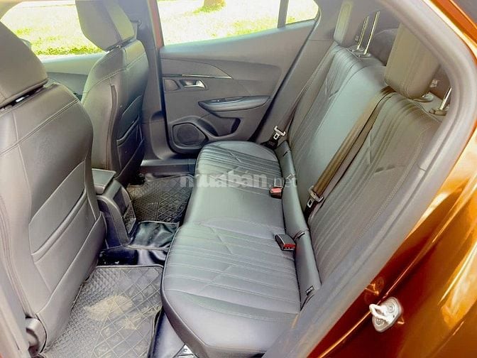 Bán xe Peugeot 2008 Gt-Line Vin 2021. màu Cam